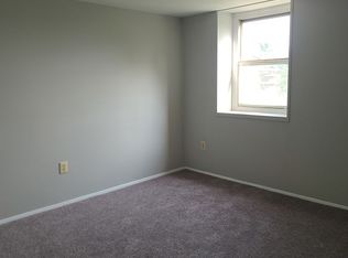 303 Wisewell Ct, Baltimore, MD 21227