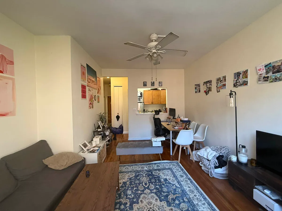 Building Photo - 326 W 83rd St #5D