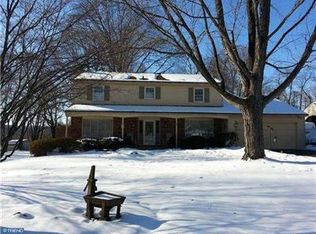 1172 Foxview Rd, Pottstown, PA 19465