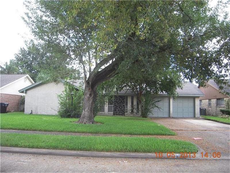 1st image of 8034 Garden Parks Dr