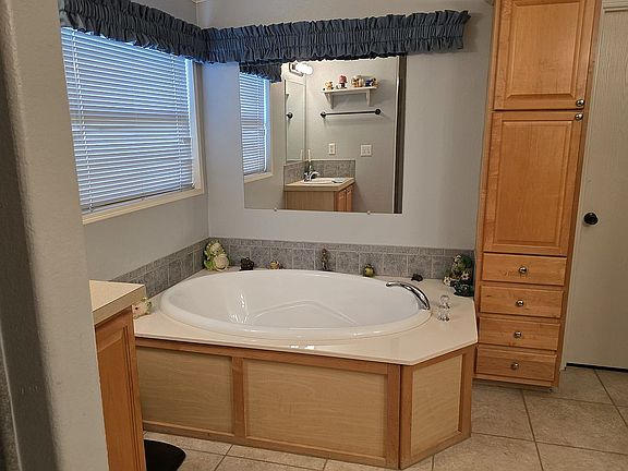 3rd image of 200 N Val Verde Rd Lot 28