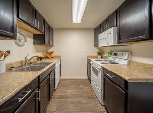 Country Club Terrace Apartments, Flagstaff, AZ 86004