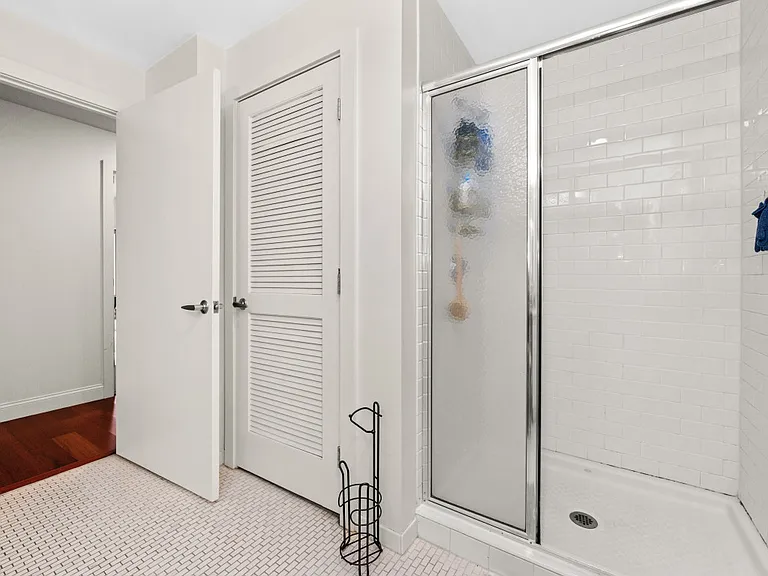 17 Otis St #307 — Photo 10