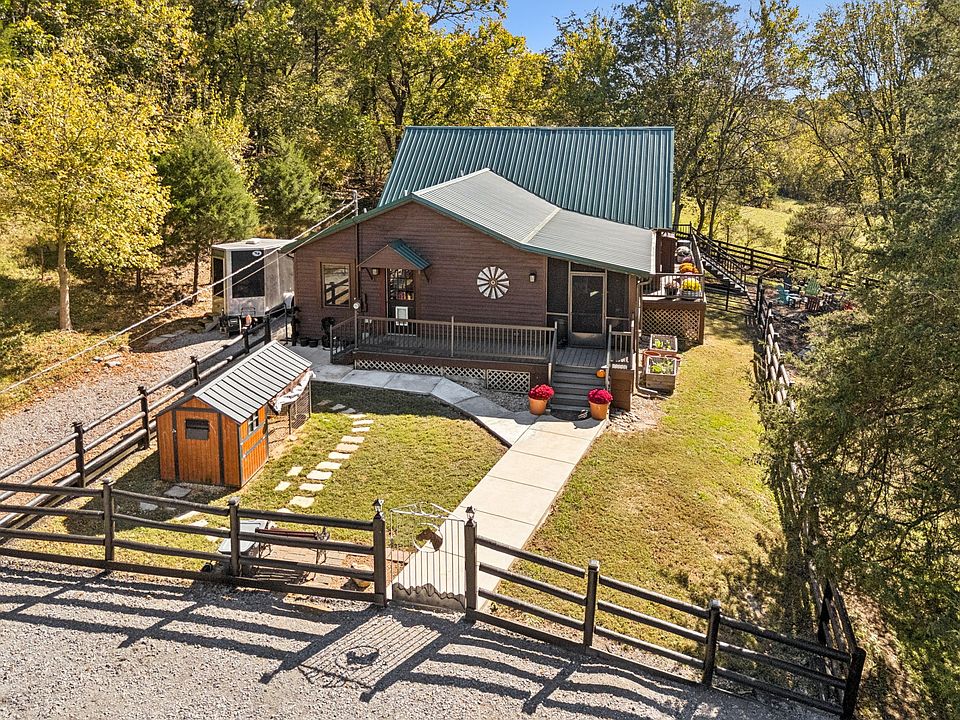 55th image of 2846 Fuller Hollow Rd