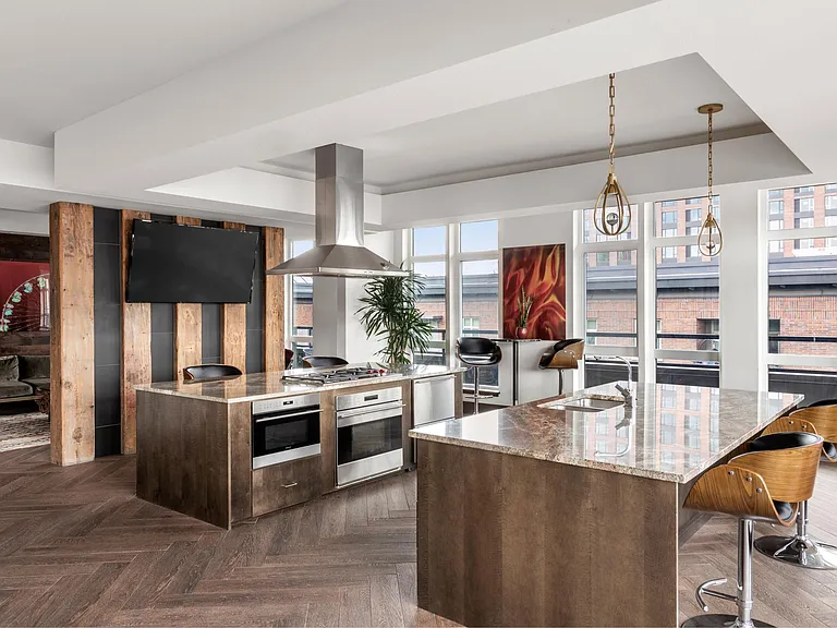 Reveal Apartments — Photo 15