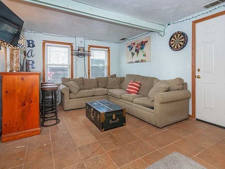 57 Victory Rd #1 — Photo 11