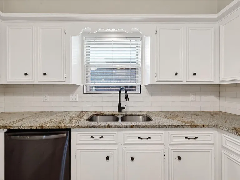 18111 Shireoak Dr — Photo 19