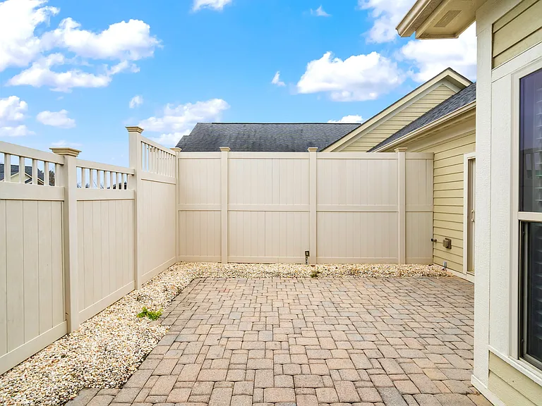 4935 Willow Bluff Cir — Photo 26