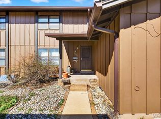 1503 Hampton Ct, Belleville, IL 62223