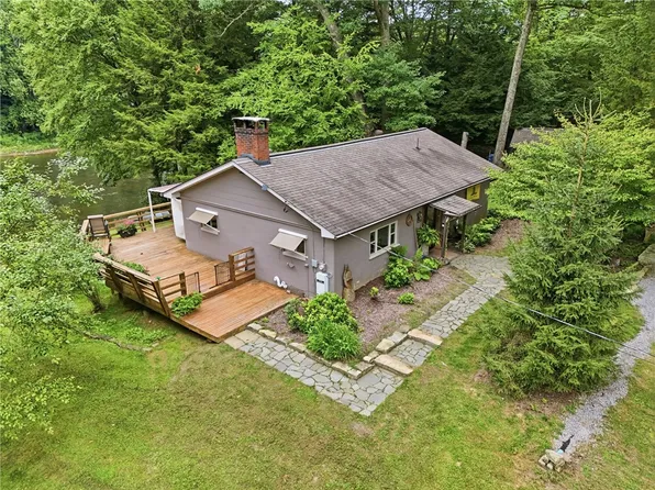 2835 Gravel Lick Rd, Fisher, PA 16225