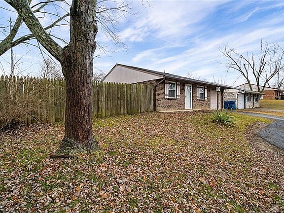 2nd image of 6731 Tabby Dr