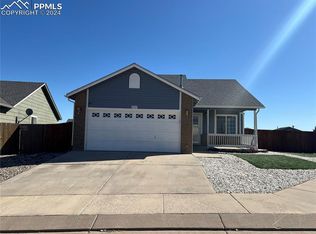 8305 Freestar Way, Colorado Springs, CO 80925