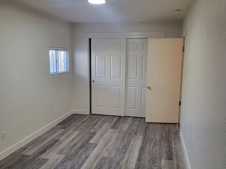 721 Santa Fe Ave SW — Photo 8