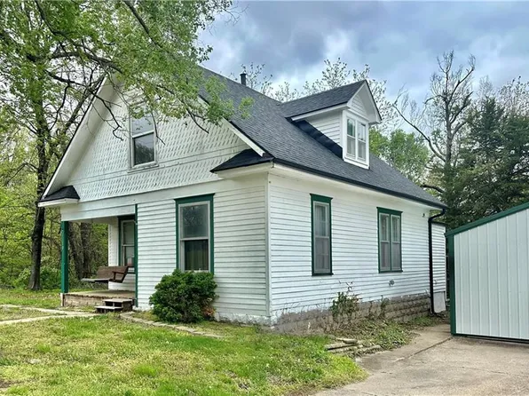 1100 S Mitchell St, Warrensburg, MO 64093