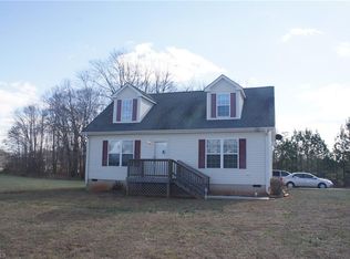 181 Slaydon Rd, Eden, NC 27288
