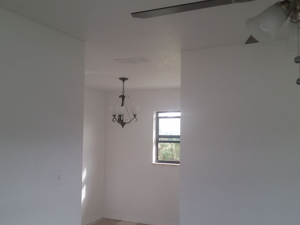 1st image of 933 W C Stafford St