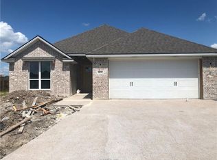 4008 Oak Meadow Grove Cir, College Station, TX 77845