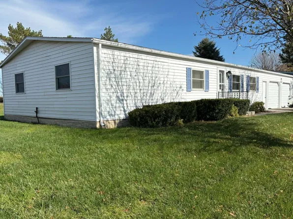 380 Spruce St, Winner, SD 57580