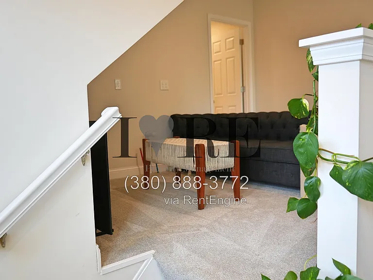 148 N Monroe Ave — Photo 28