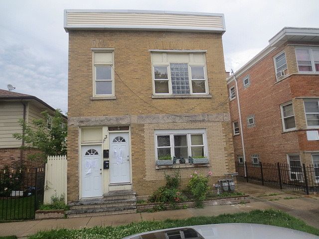 1st image of 113 N 17th Ave