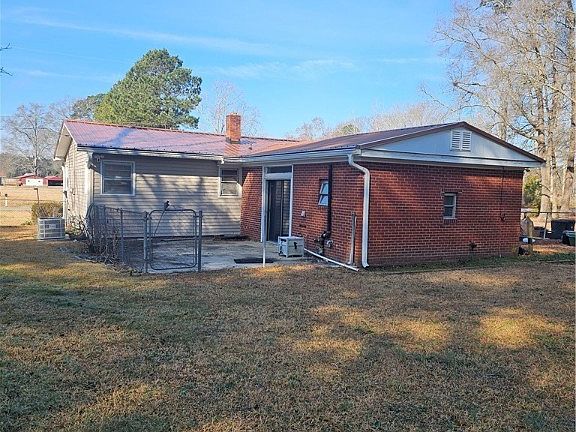 5th image of 2133 Al Ray Rd