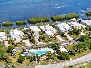 3488 Mistletoe Ln, Longboat Key, FL 34228