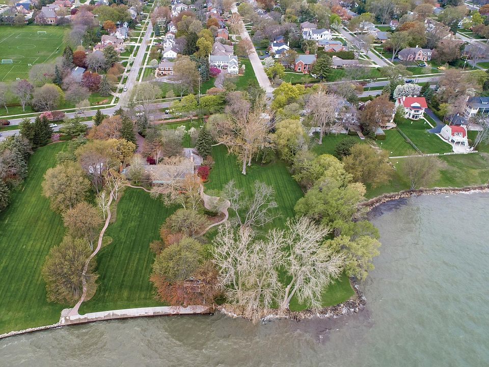 824 Lake Shore Rd, Grosse Pointe Shores, MI 48236 MLS 50086952 Zillow