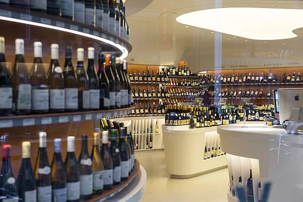 Rented by The Albanese Organization | media 8