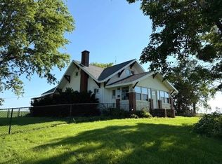 1762 Highway 136, Lost Nation, IA 52254
