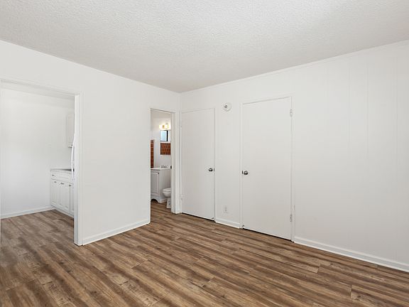 4th image of 1702 Una St APT 4