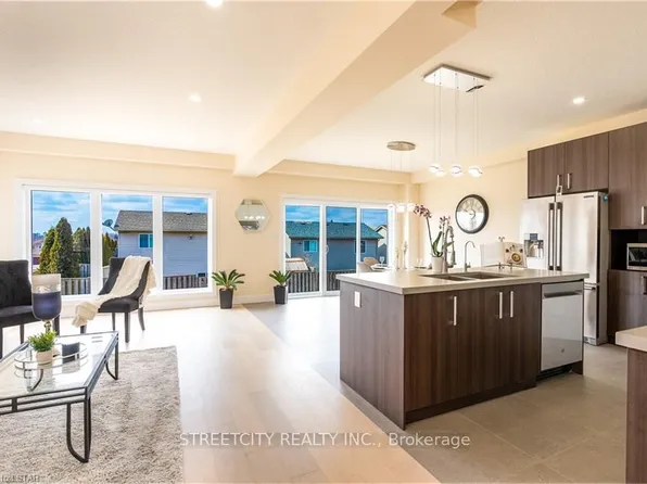 1511 Dylan St, London, ON N5V 0B9