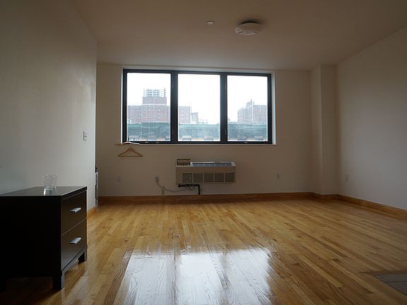 5th image of 136 East Broadway