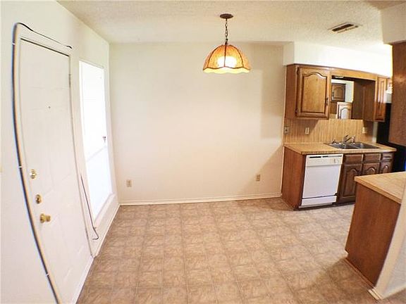 4th image of 1240 Misty Ln