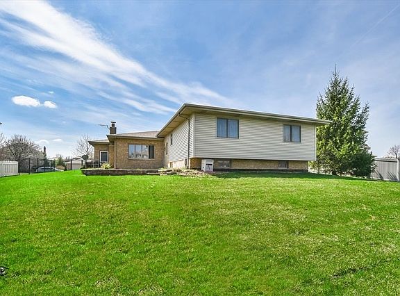 4th image of 2825 Gannet Ln