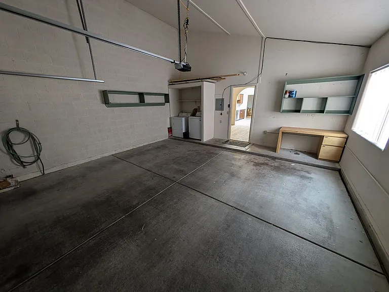 762 W Rushwood Dr — Photo 14