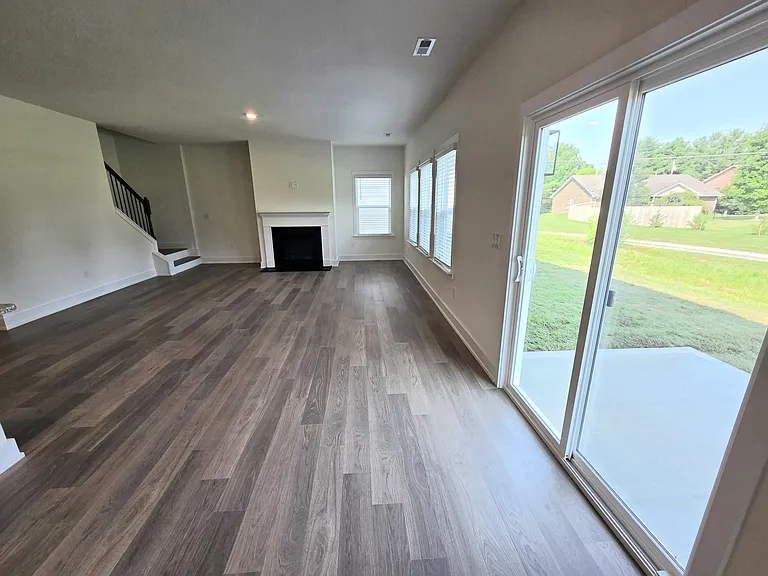 1107 Emily Louise Ln — Photo 10