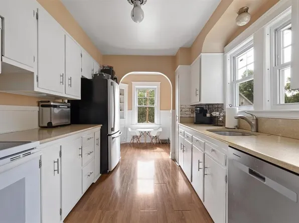 224 Marcy St #1, Southbridge, MA 01550