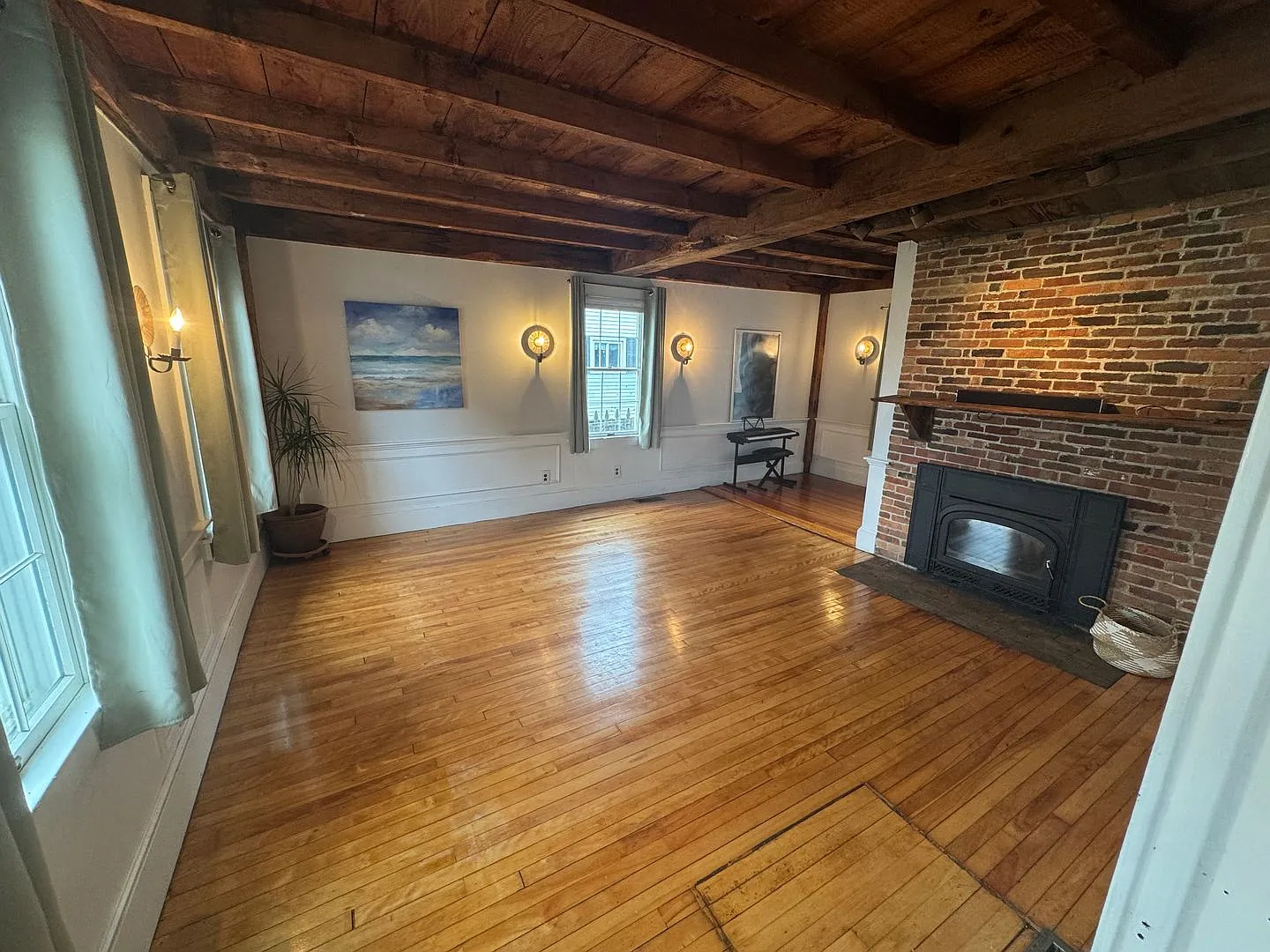 Charming Wakefield Single Family Rental — Photo 4