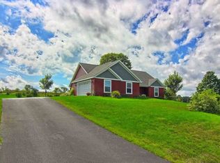 7687 Putter Dr, Traverse City, MI 49685