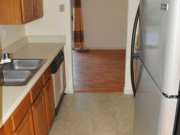 5th image of 10112 Statesboro Ct