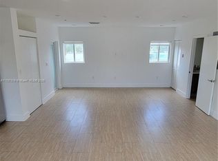 6336 SW 27th St #8, Hollywood, FL 33023