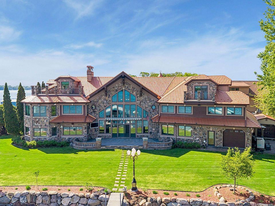 1st image of 4100 Enchanted Ln