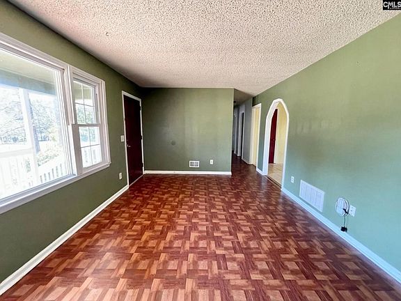 4th image of 212 Cressfell Rd