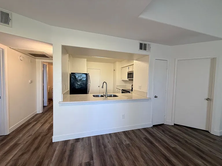 7255 W Sunset Rd #2149 — Photo 8