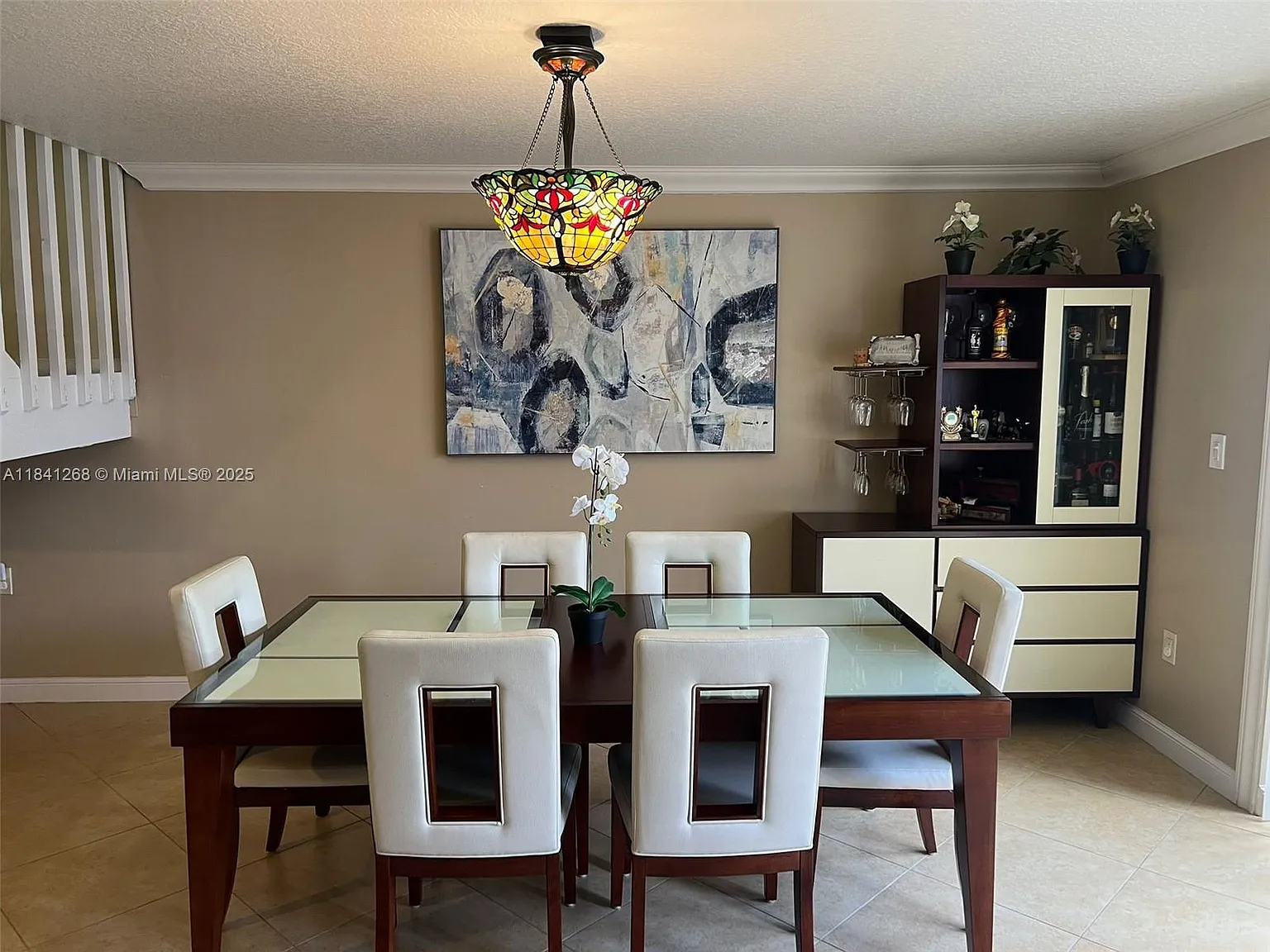3 bed, 1854 sqft, $3,800 — Photo 4