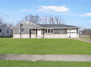 521 Harding St, Medina, OH 44256