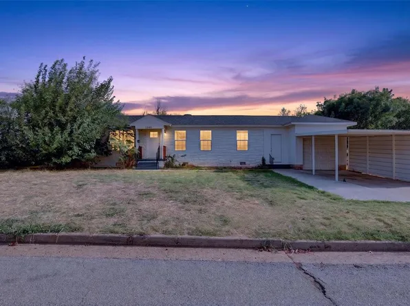 2340 Cashion Pl, Oklahoma City, OK 73112