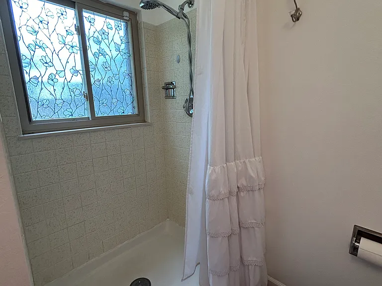 1184 Stanton St — Photo 24
