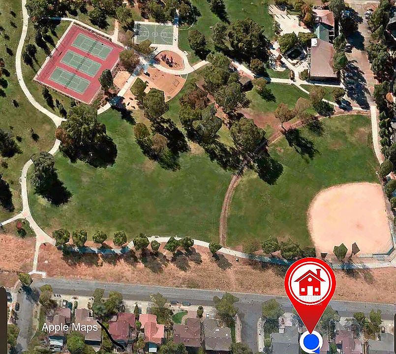 House & a beautiful park!