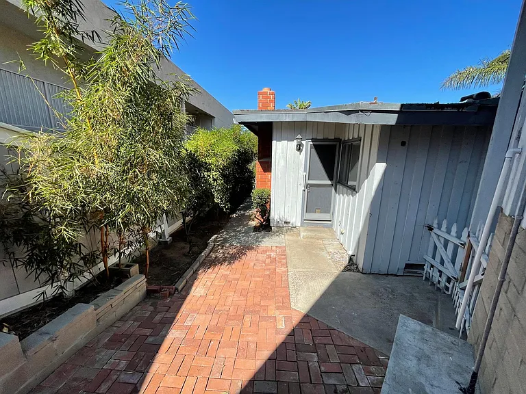 4449 Temecula St — Photo 26